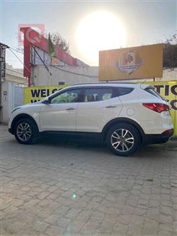 هيونداي سانتافي